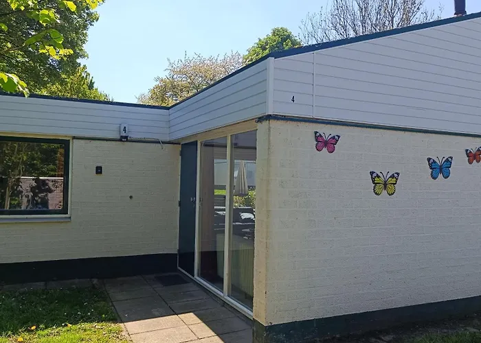 Дом отдыха Vakantiebungalow In Het Limburgse Heuvelland Симпелвелд