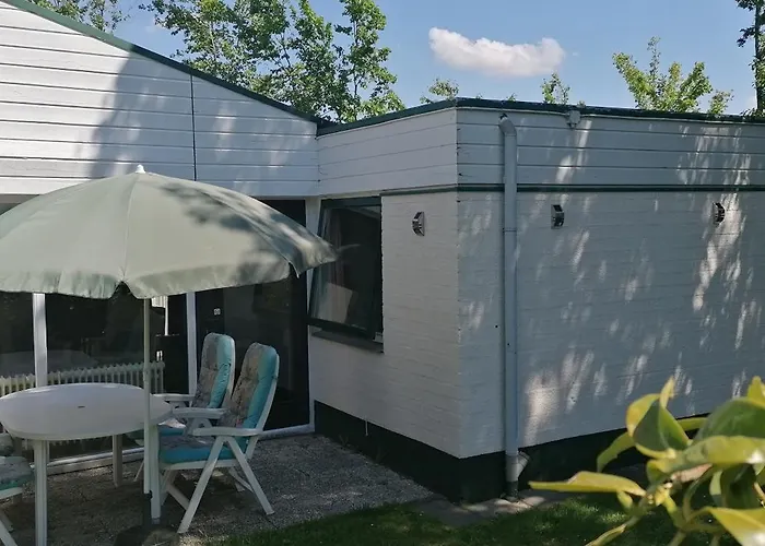 Дом отдыха Vakantiebungalow In Het Limburgse Heuvelland Симпелвелд